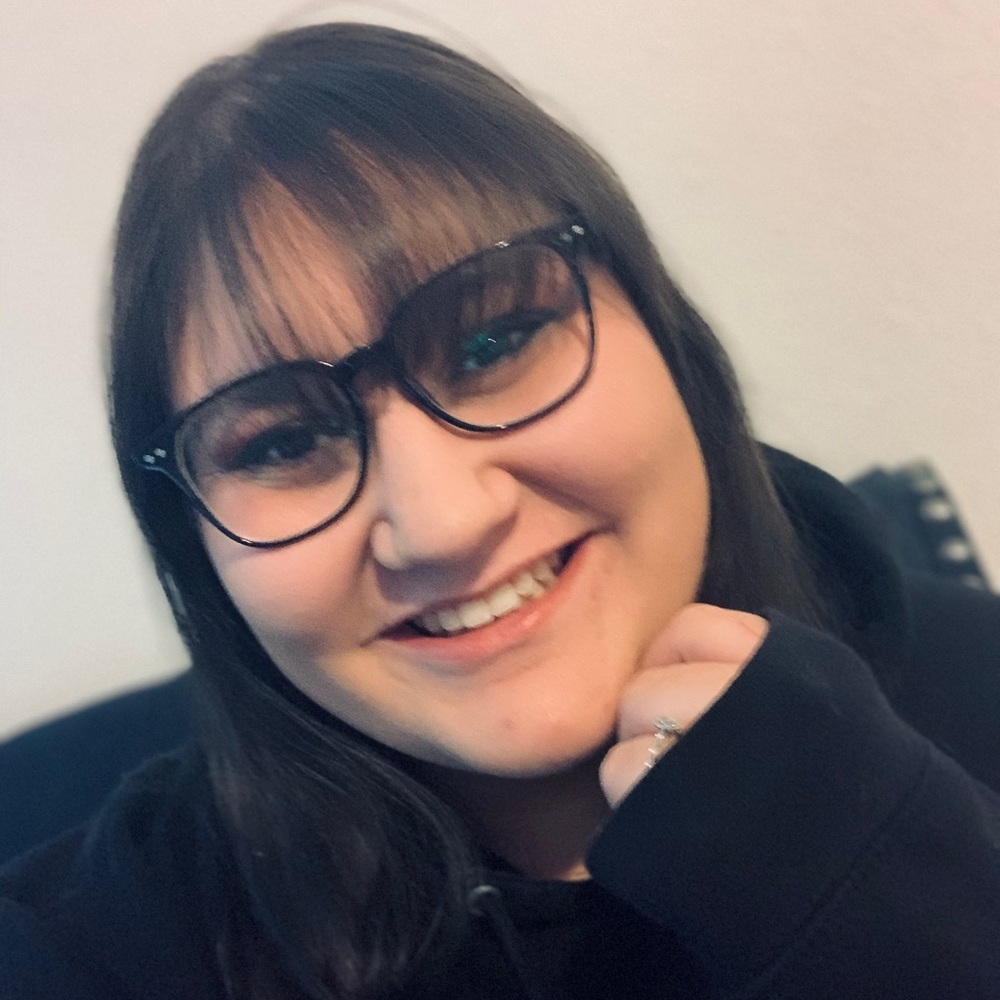 Meet your Posher, Marisa
